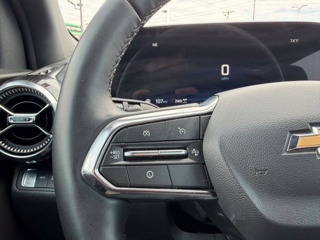 Used 2026 Chevrolet Equinox LT AWD/4WD image 31