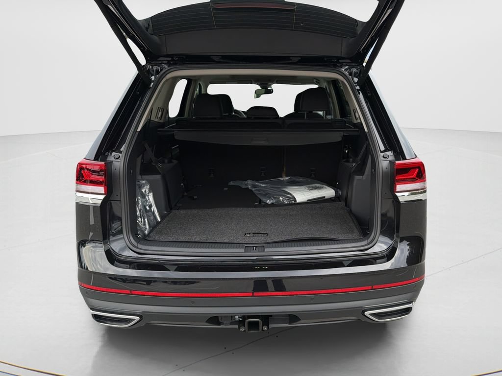 New 2026 Volkswagen Atlas SE FWD image 37