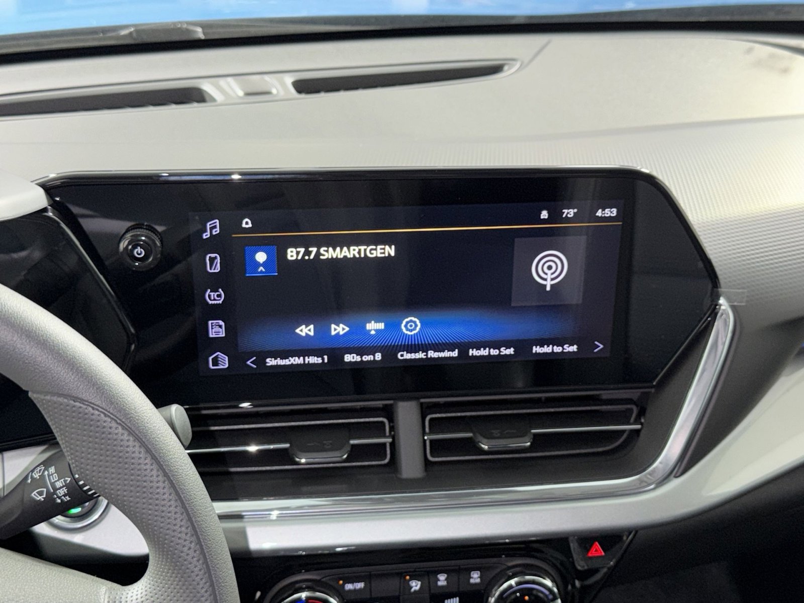New 2026 Chevrolet Trax LT FWD image 18