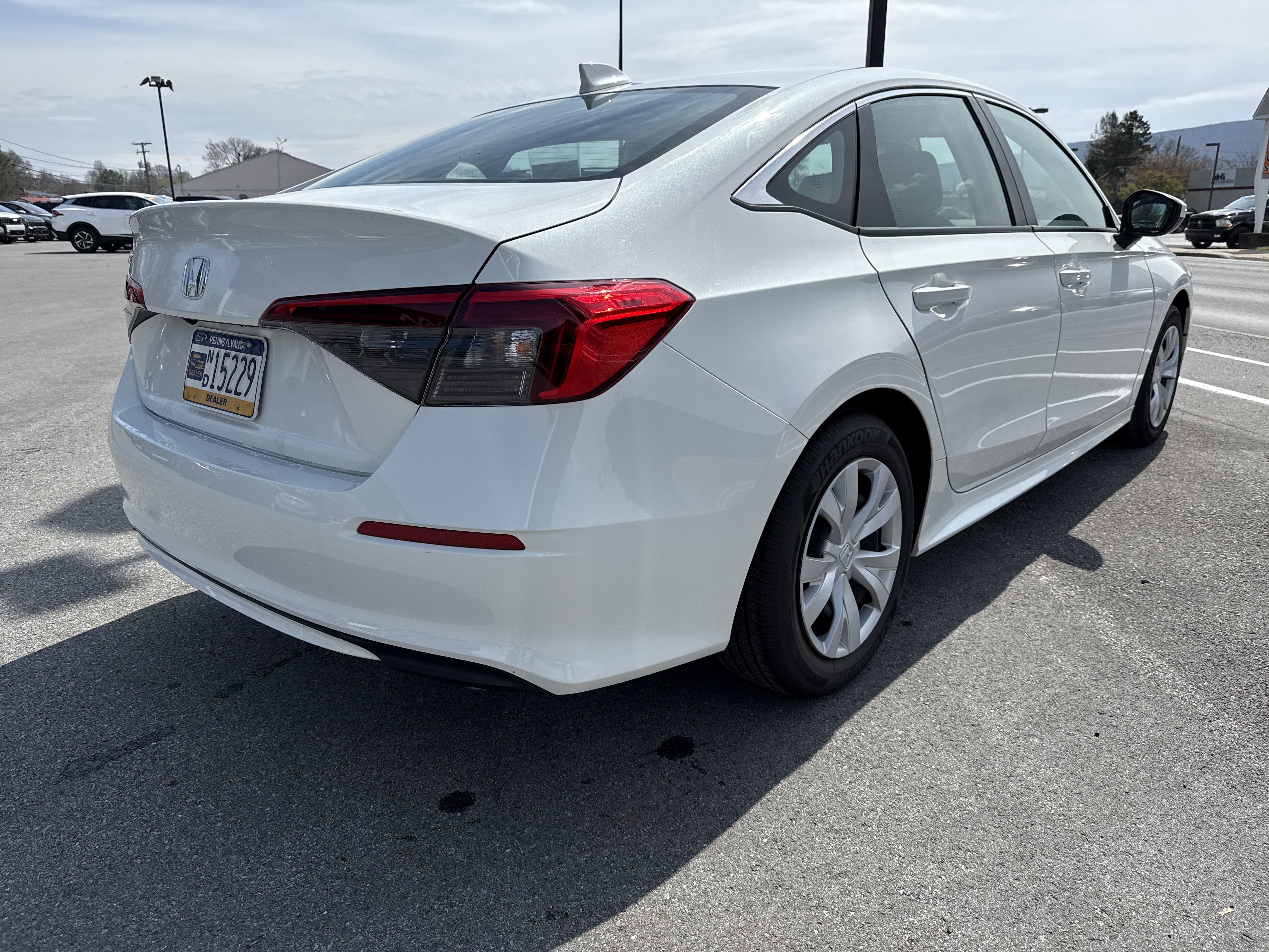Used 2024 Honda Civic LX video 3