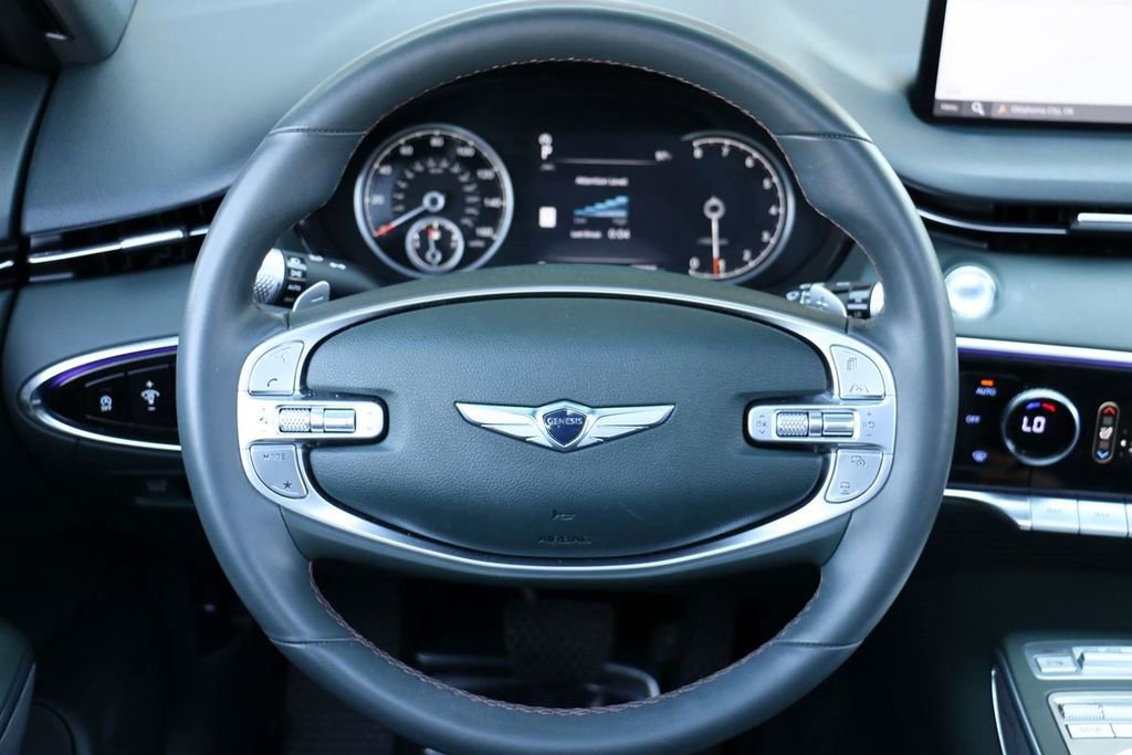 Used 2023 Genesis GV70 2.5T w/ Advanced Package image 26