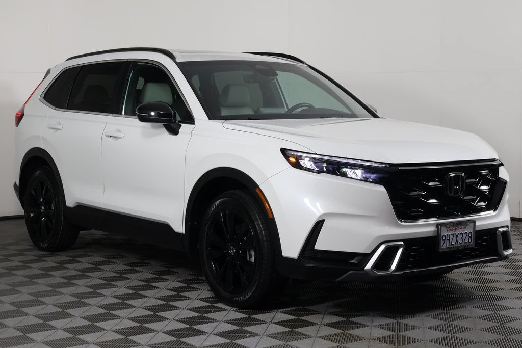 Used 2024 Honda CR-V Sport Touring image 3