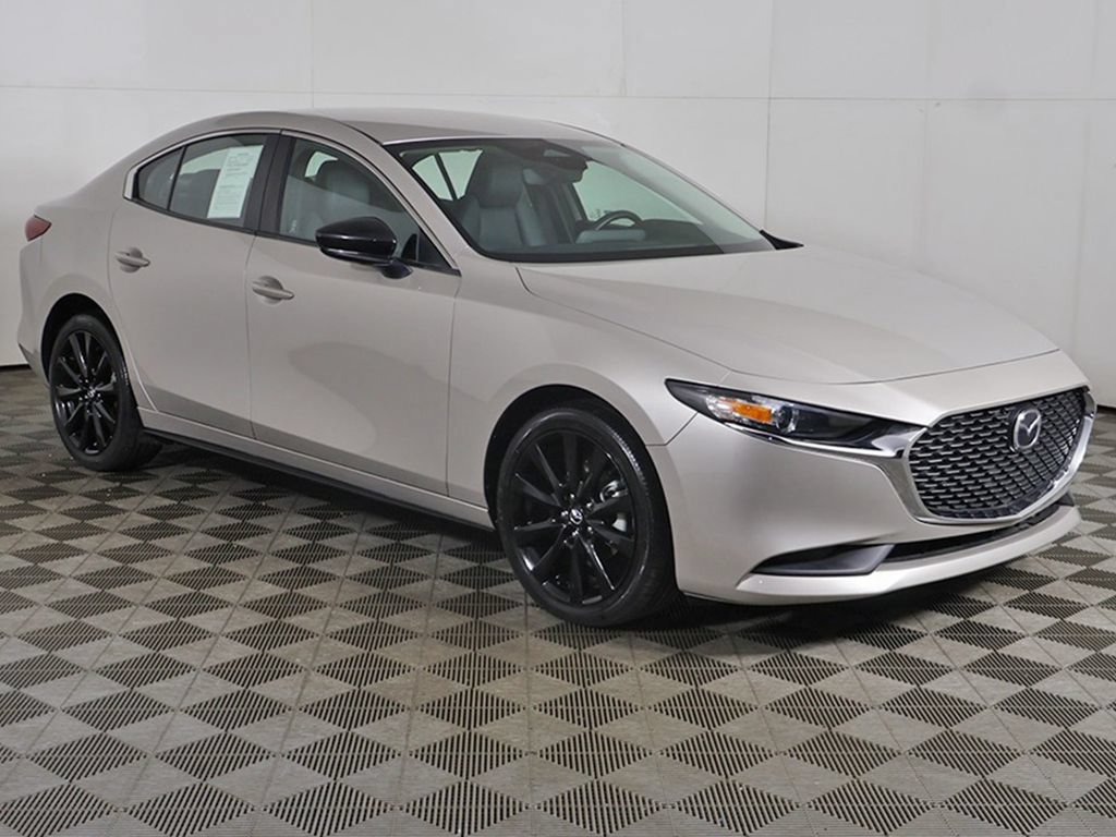 Used 2025 MAZDA MAZDA3 s FWD image 2