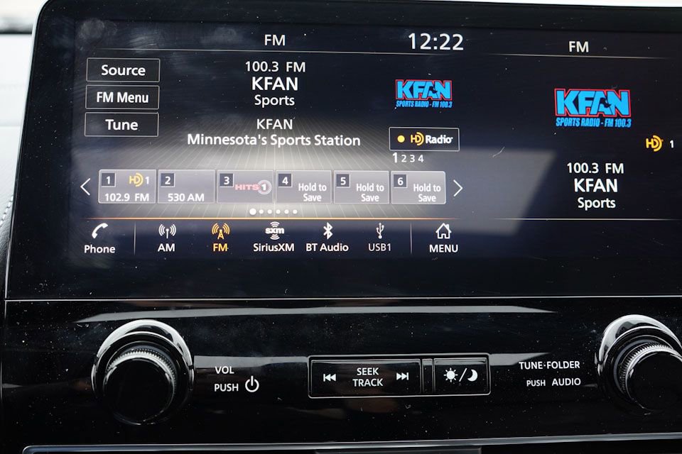 Used 2023 INFINITI QX80 Sensory w/ All-Season Package image 32