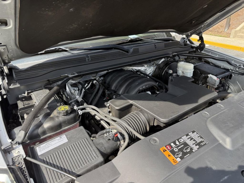 Used 2017 GMC Yukon SLT image 22