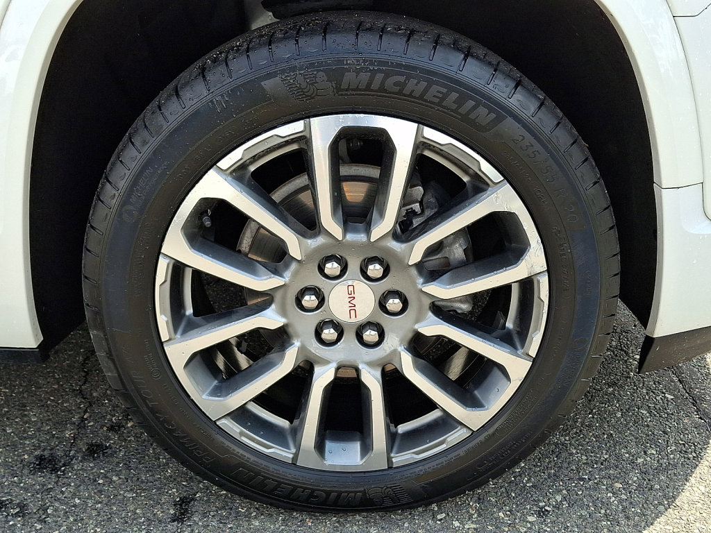 Used 2023 GMC Acadia Denali AWD/4WD image 9