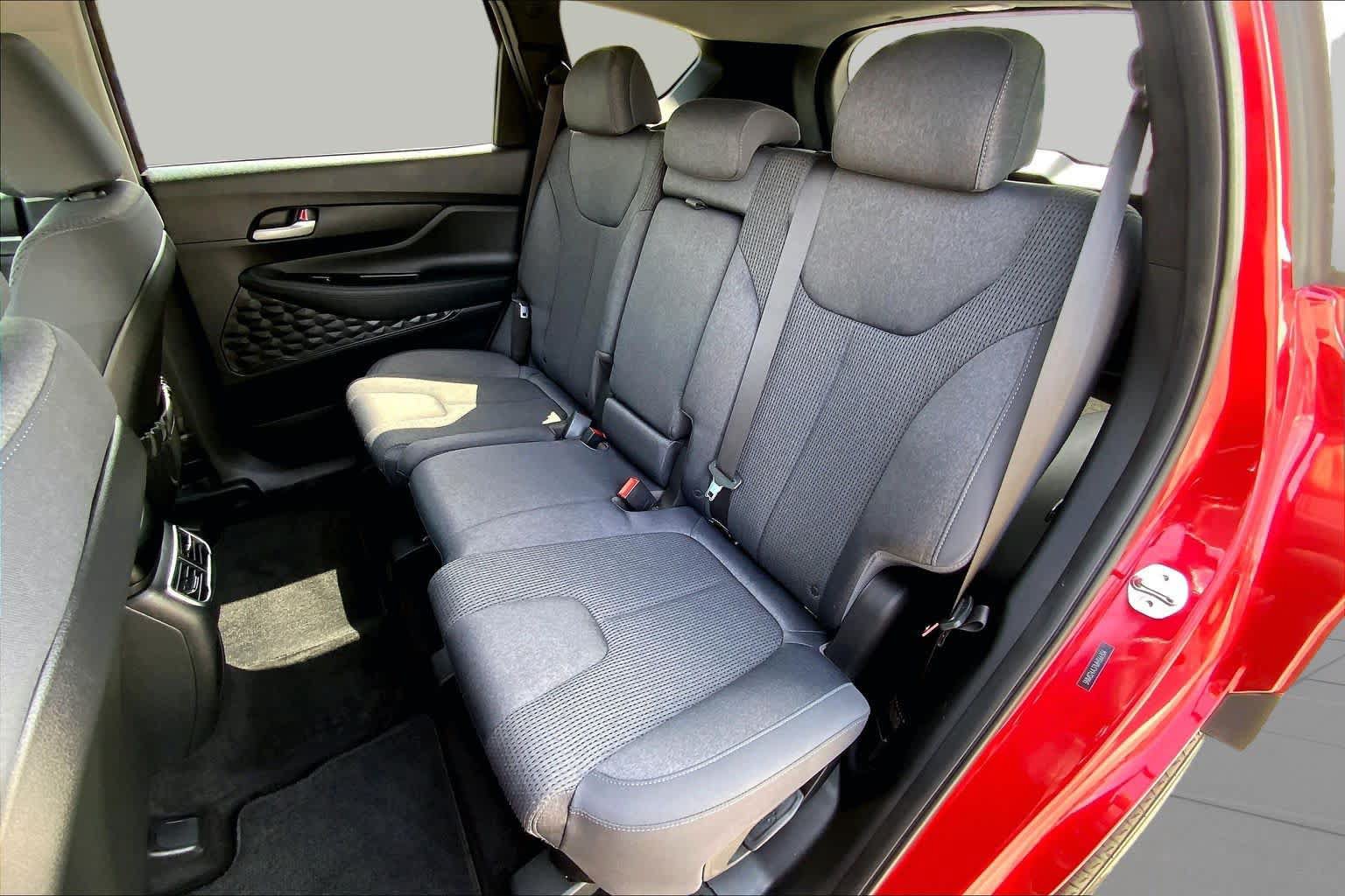 Used 2021 Hyundai Santa Fe SEL FWD image 41