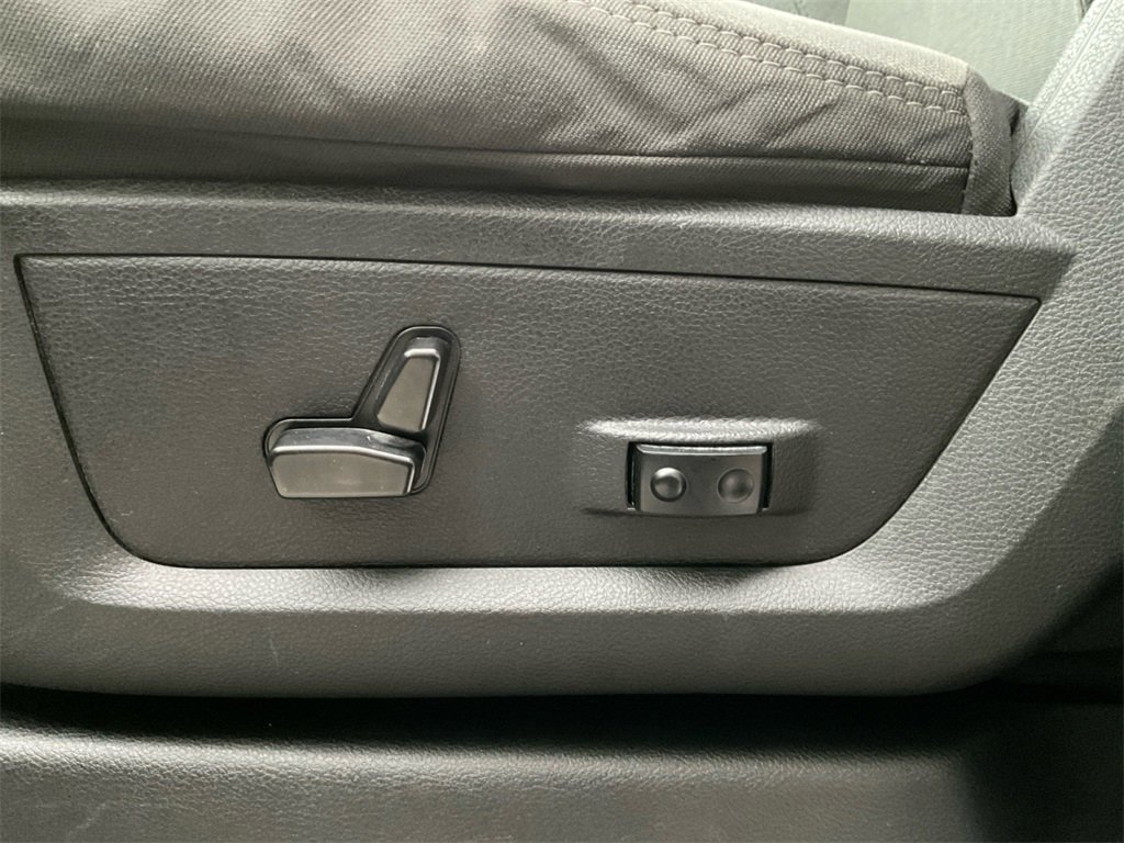 Used 2024 RAM 2500 Big Horn image 29