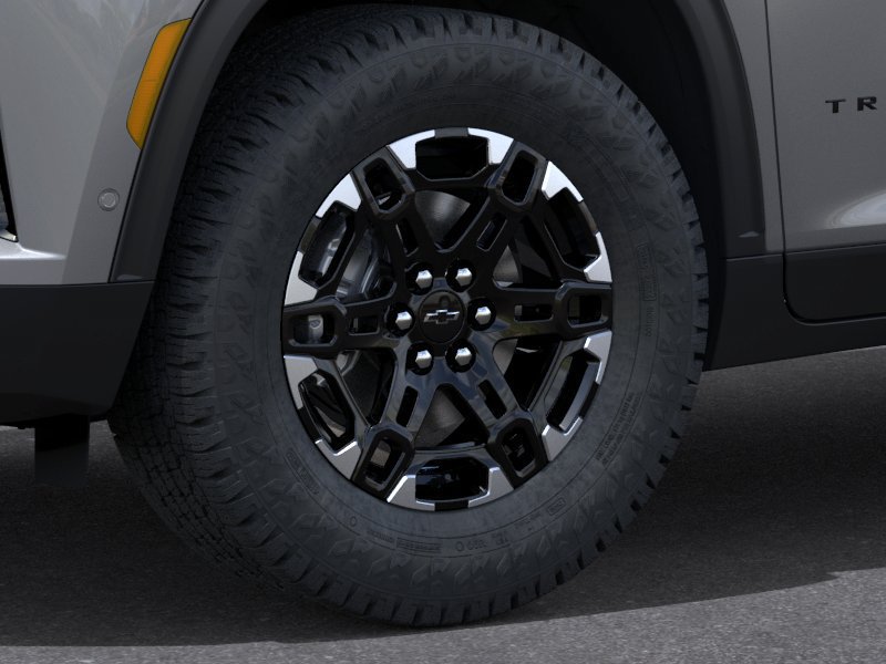 New 2027 Chevrolet Traverse Z71 w/ Enhanced Driving Package AWD/4WD image 9