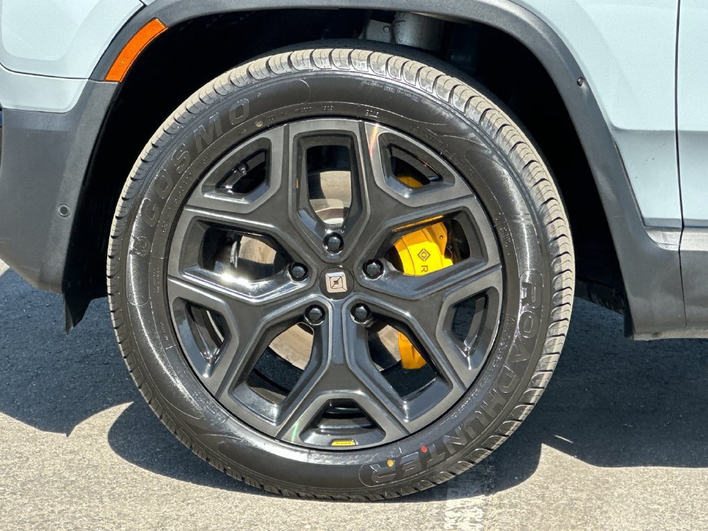 Used 2023 Rivian R1S Adventure Quad AWD/4WD image 24