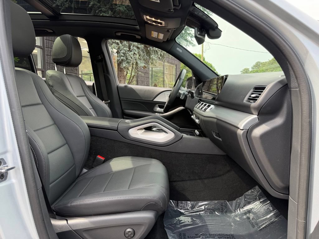 Used 2025 Mercedes-Benz GLE 350 4MATIC image 30