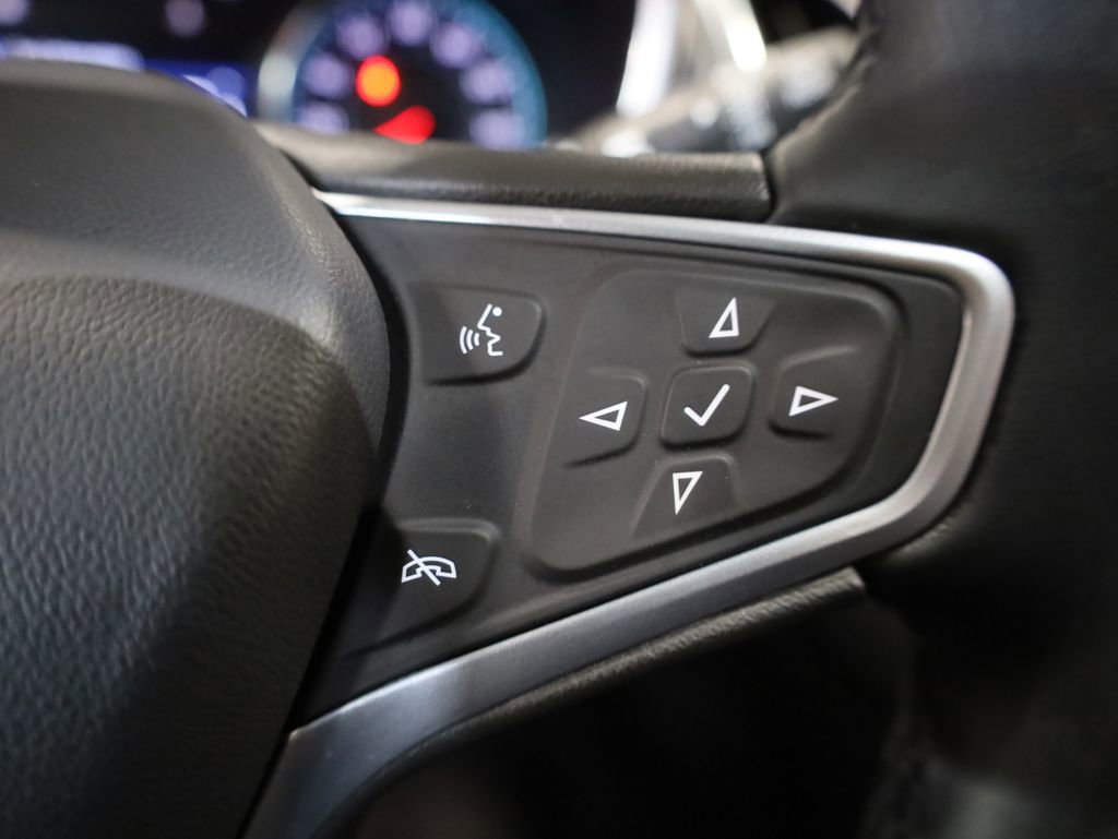 Used 2023 Chevrolet Equinox LT w/ Driver Convenience Package image 41