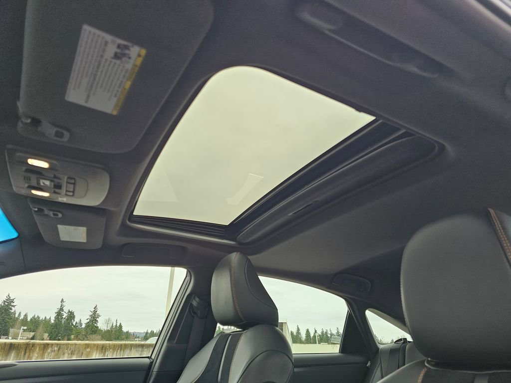 Used 2019 Toyota Avalon XSE image 24