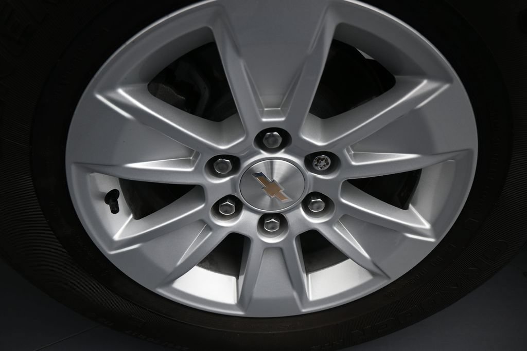 Used 2024 Chevrolet Silverado 1500 LT RWD image 41