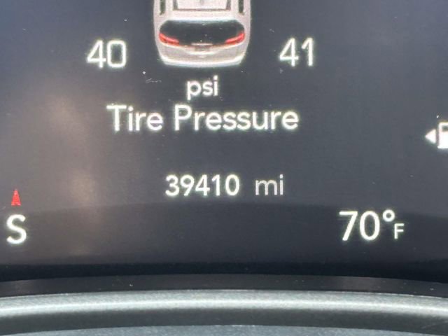 Used 2022 Chrysler Pacifica Touring-L w/ S Appearance Package AWD/4WD image 14