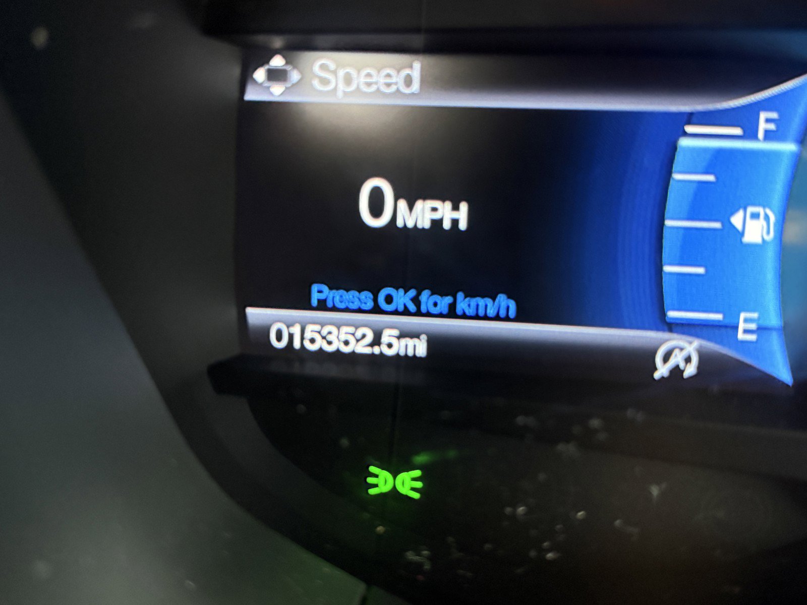 Used 2020 Ford Fusion SE FWD image 9