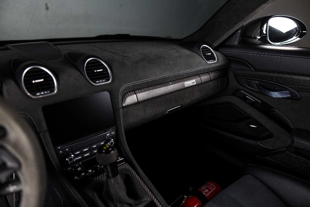 Used 2023 Porsche 718 Cayman GT4 RS RWD image 28
