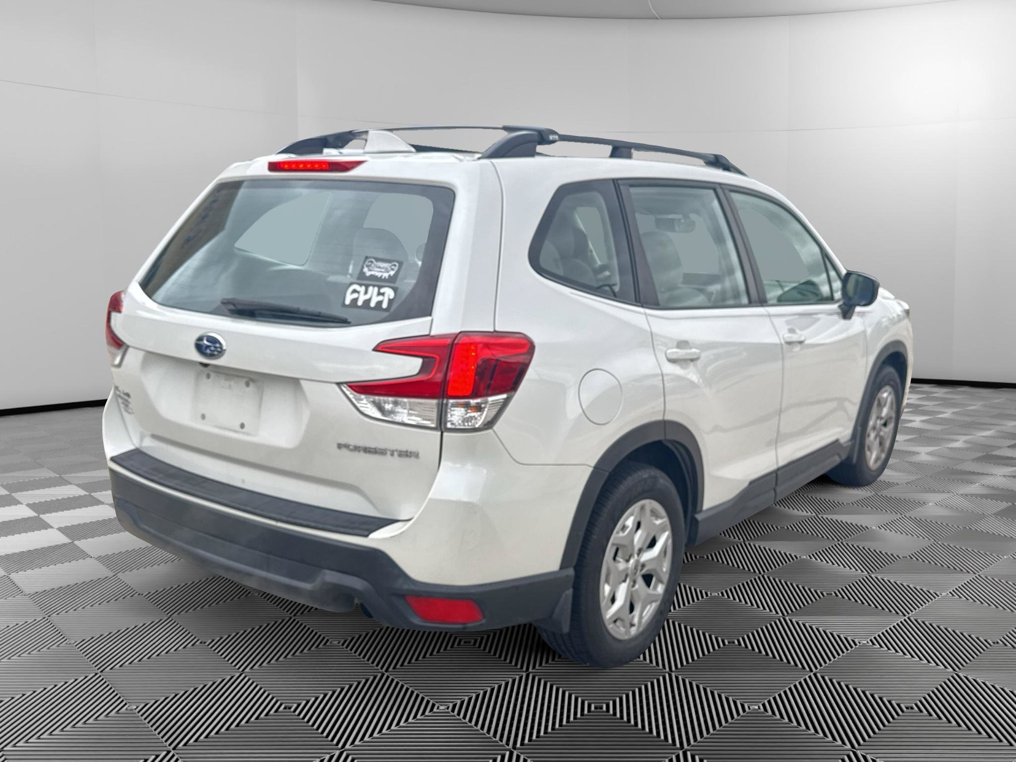 Used 2021 Subaru Forester AWD/4WD image 5