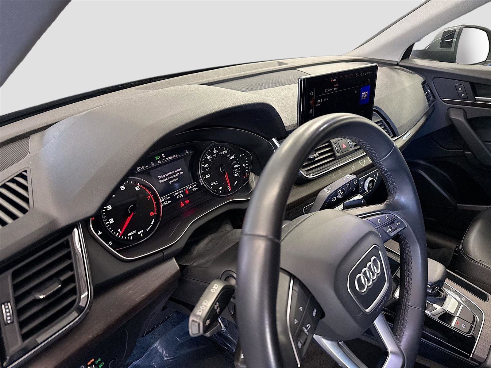 Certified 2023 Audi Q5 2.0T Premium w/ Convenience Package AWD/4WD image 9