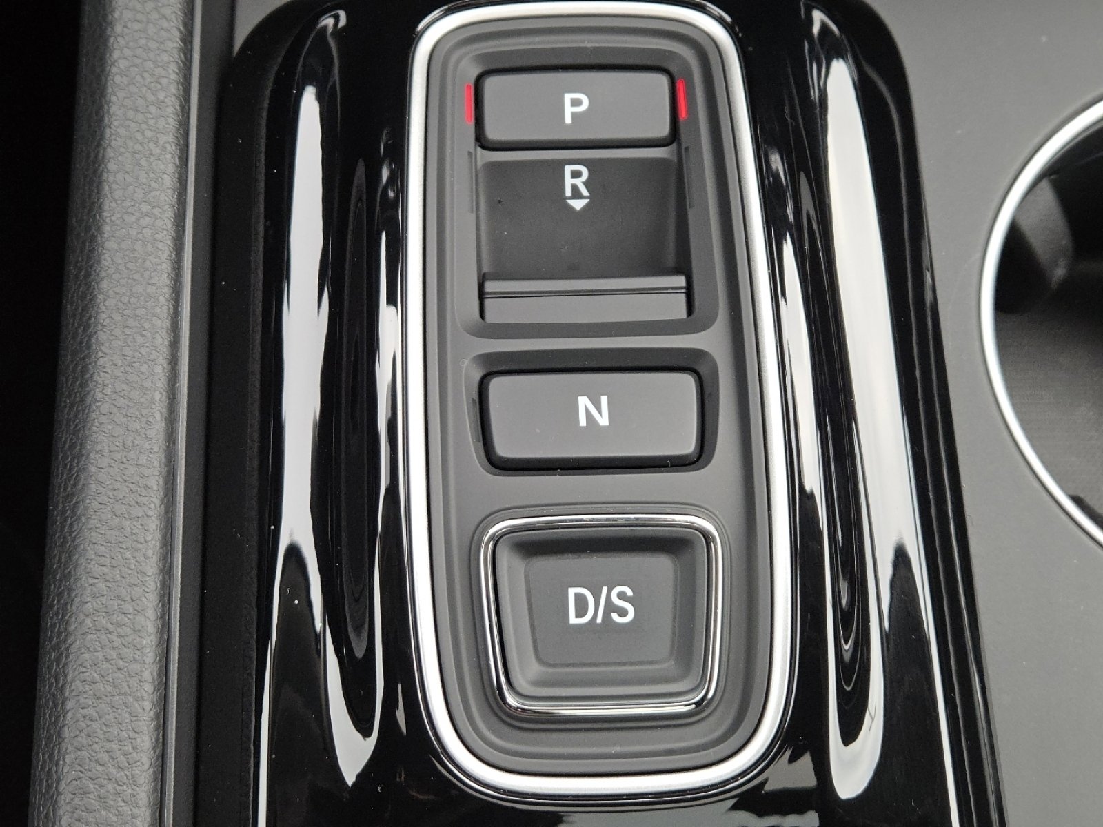 Used 2025 Honda Pilot Touring image 34