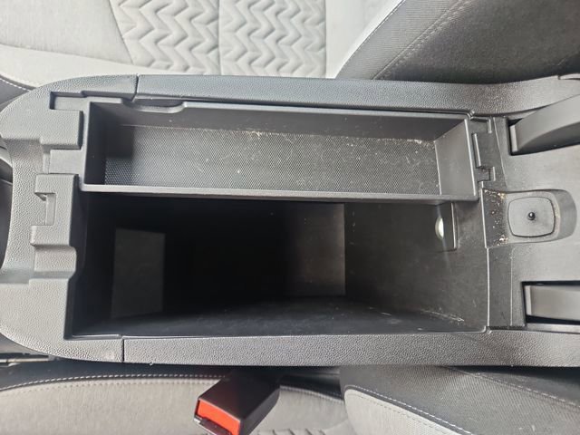 Used 2023 Chevrolet Equinox LS w/ LS Convenience Package image 26