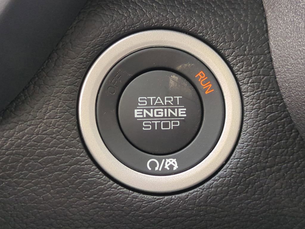 New 2026 RAM 3500 Laramie AWD/4WD image 30