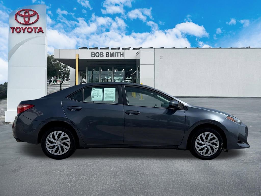 Used 2019 Toyota Corolla LE w/ Carpet Mat Package (TMS) image 5