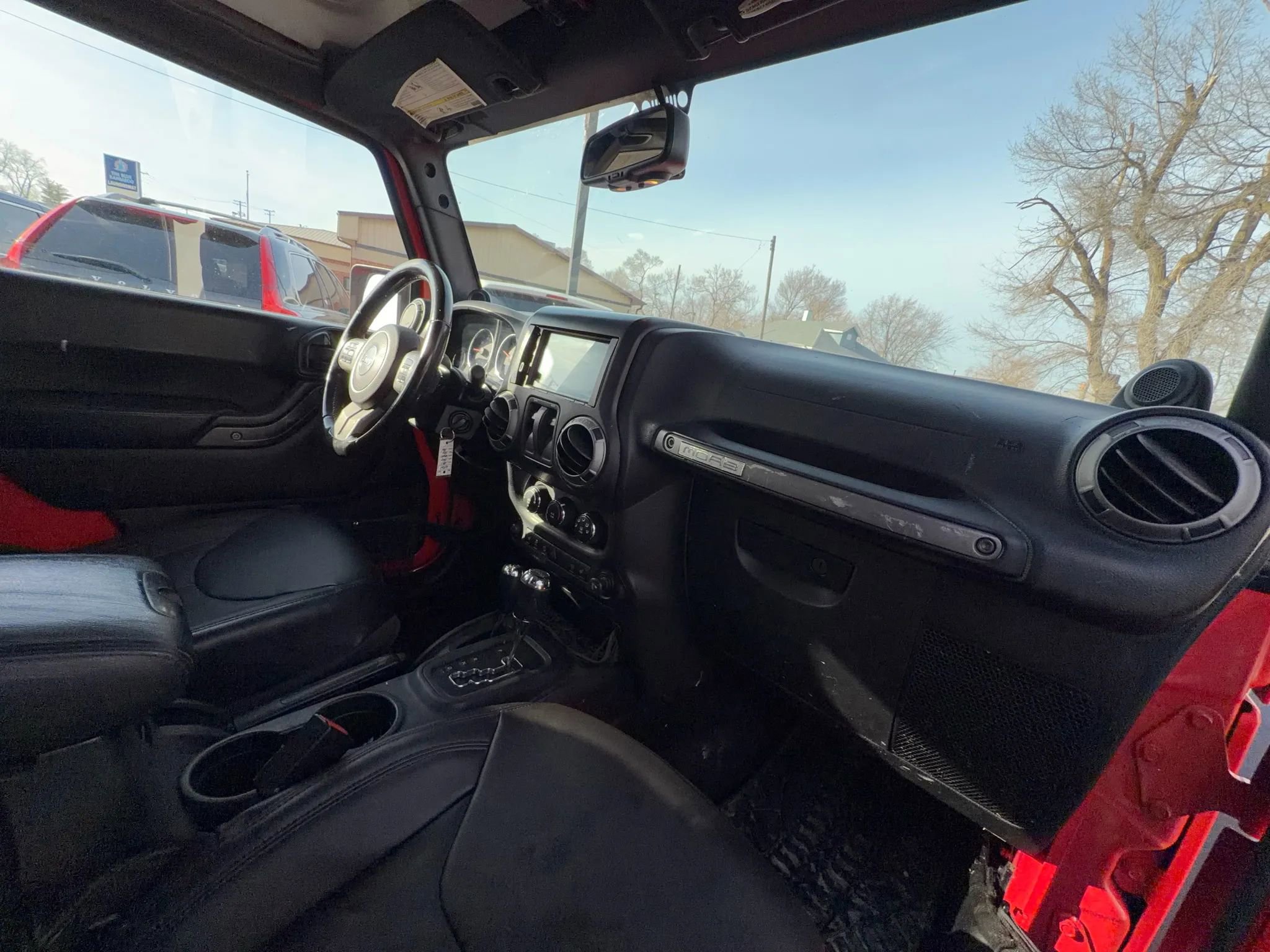 Used 2013 Jeep Wrangler Sahara AWD/4WD image 17