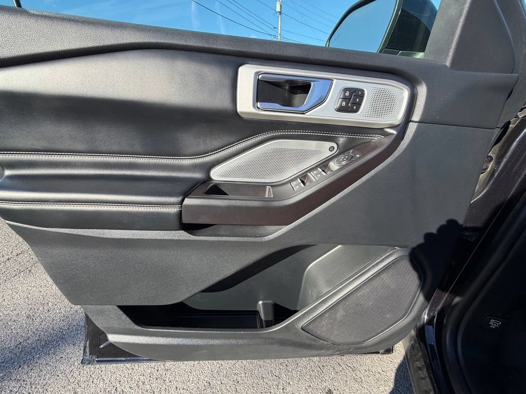 Used 2020 Ford Explorer ST w/ Premium Technology Package AWD/4WD image 14