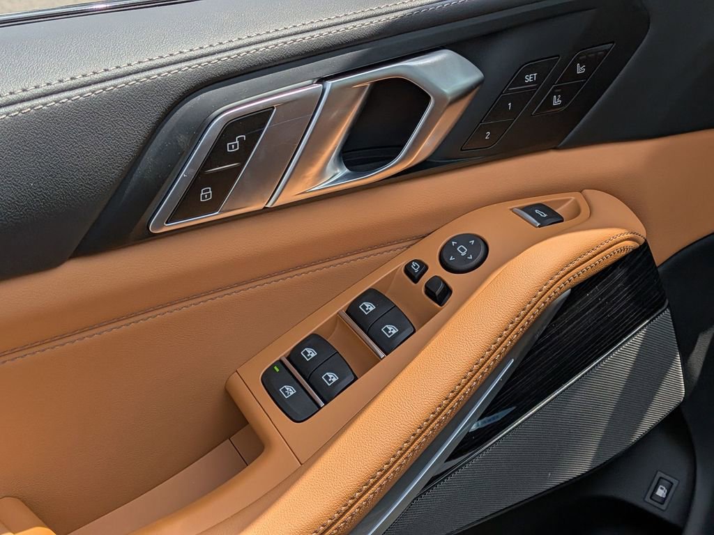 New 2026 BMW X5 xDrive50e w/ M Sport Package image 14