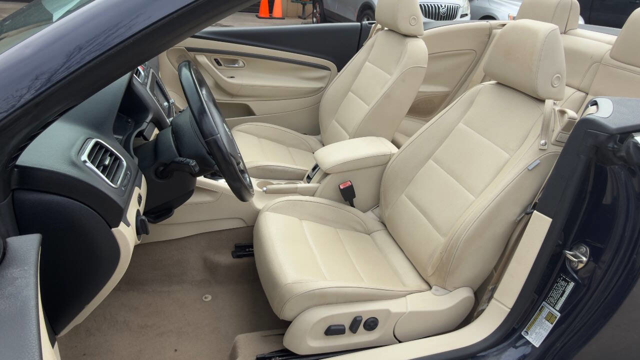 Used 2009 Volkswagen Eos Komfort FWD image 22