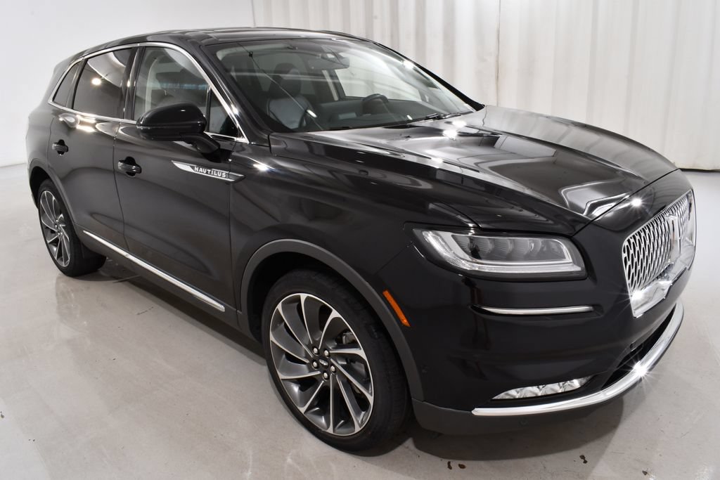 Used 2023 Lincoln Nautilus Reserve w/ Equipment Group 202A AWD/4WD image 5