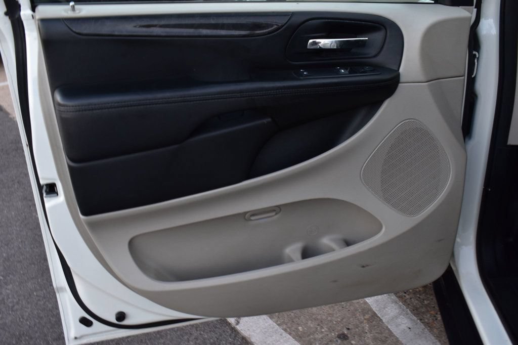 Used 2013 RAM C/V Tradesman FWD image 37