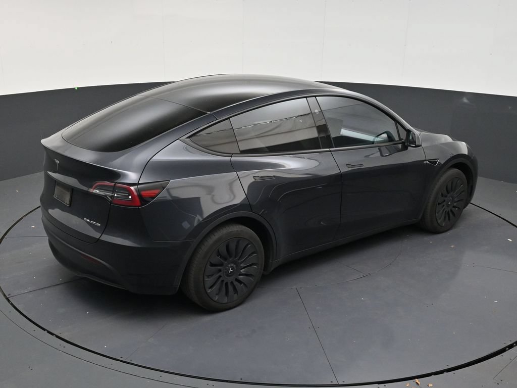 Used 2024 Tesla Model Y Long Range AWD/4WD image 15