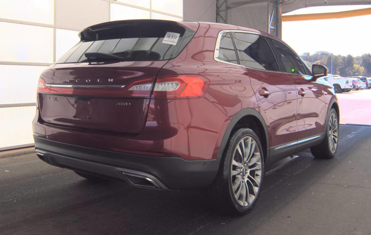 Used 2016 Lincoln MKX Reserve w/ Technology Package image 16