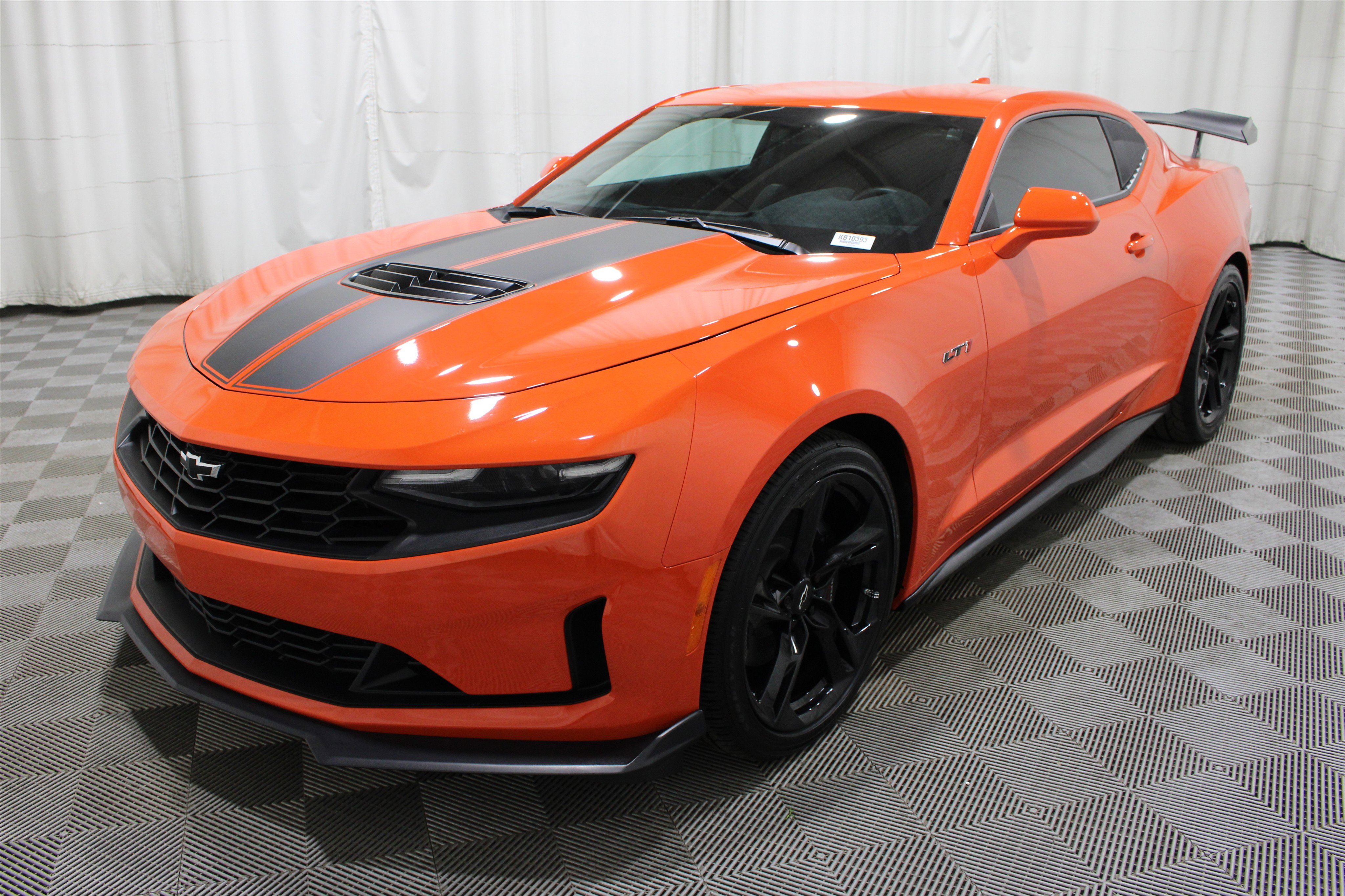 Used 2021 Chevrolet Camaro LT image 32