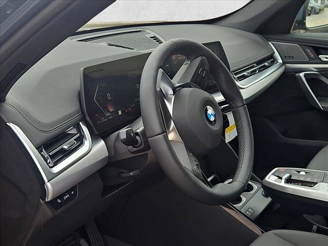 Used 2026 BMW X1 xDrive28i w/ Convenience Package AWD/4WD image 3