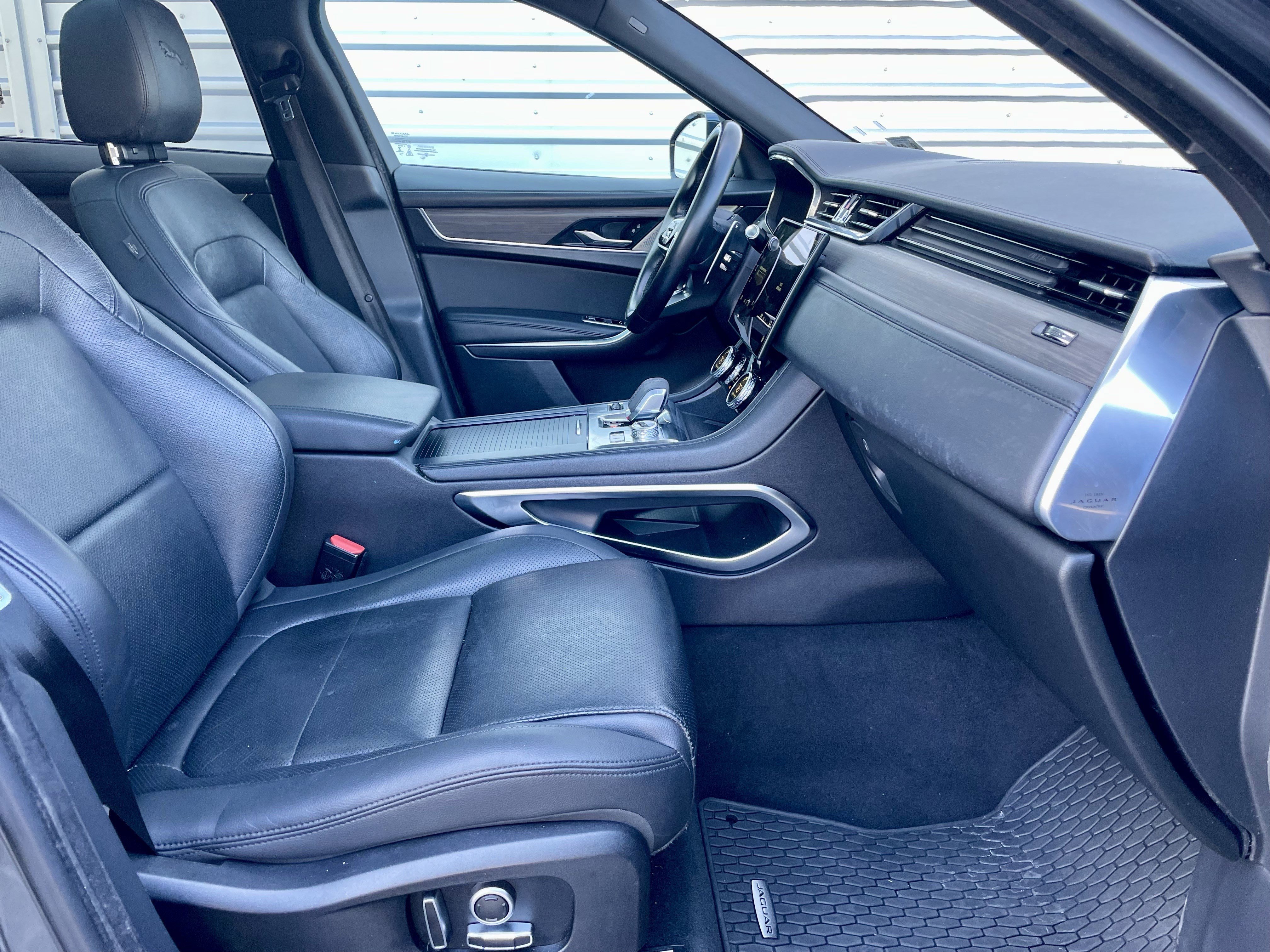 Used 2021 Jaguar F-PACE S image 15