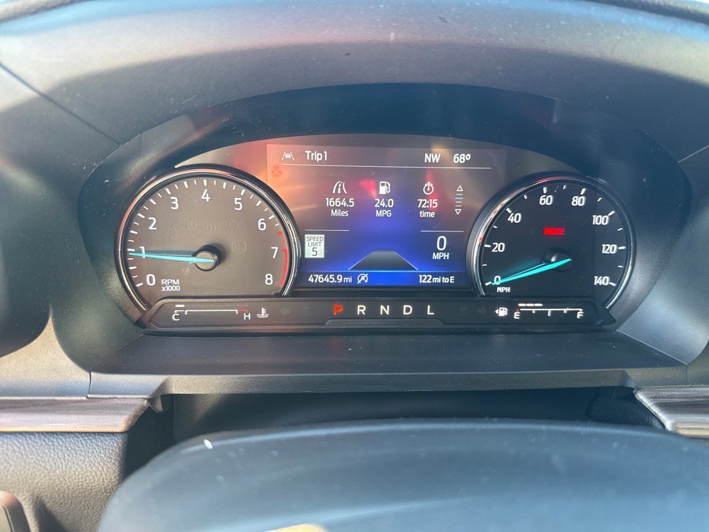 Used 2024 Ford Explorer Limited image 14