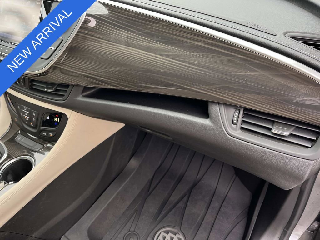 Used 2020 Buick Envision Preferred image 25