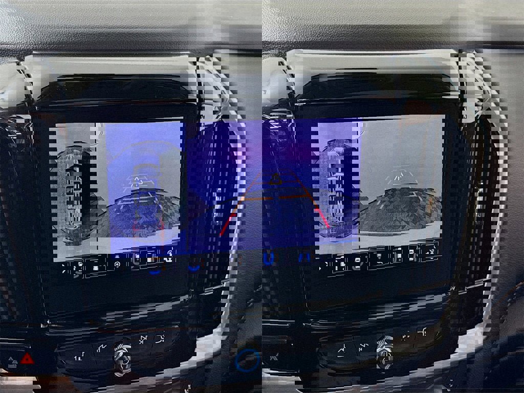 Used 2020 Chevrolet Traverse Premier image 8