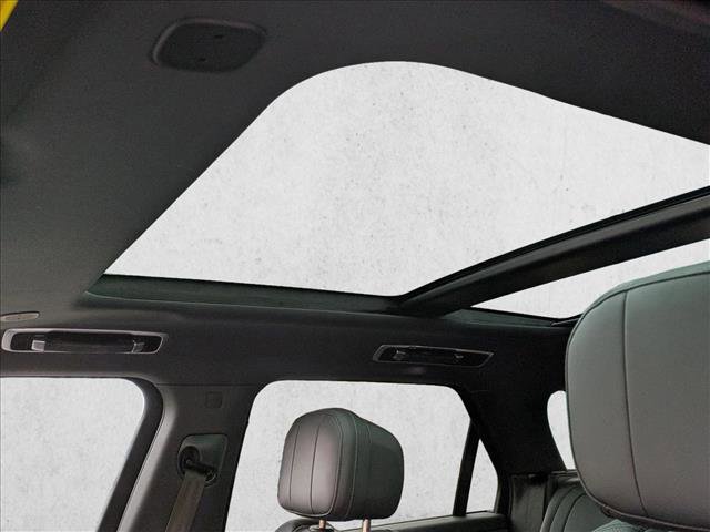 Certified 2025 Land Rover Range Rover Sport SE image 16