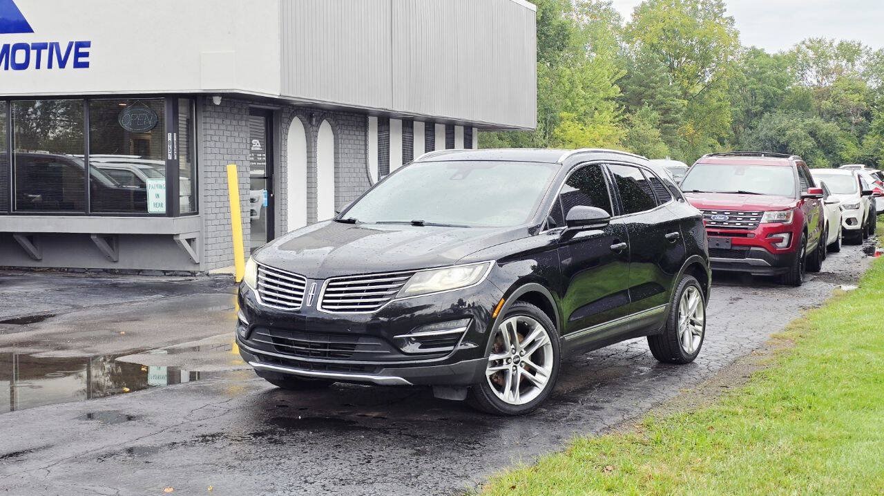 Used 2017 Lincoln MKC Reserve w/ Technology Package AWD/4WD image 2