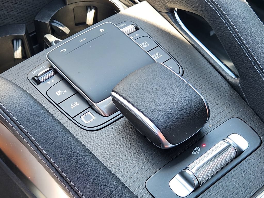 New 2026 Mercedes-Benz GLS 450 4MATIC image 26