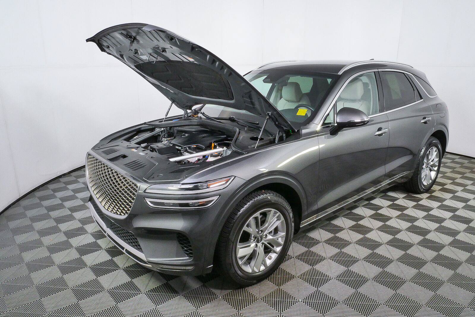 Used 2023 Genesis GV70 2.5T AWD/4WD image 31