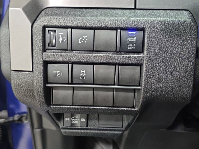 Certified 2025 Toyota Tacoma SR5 image 23