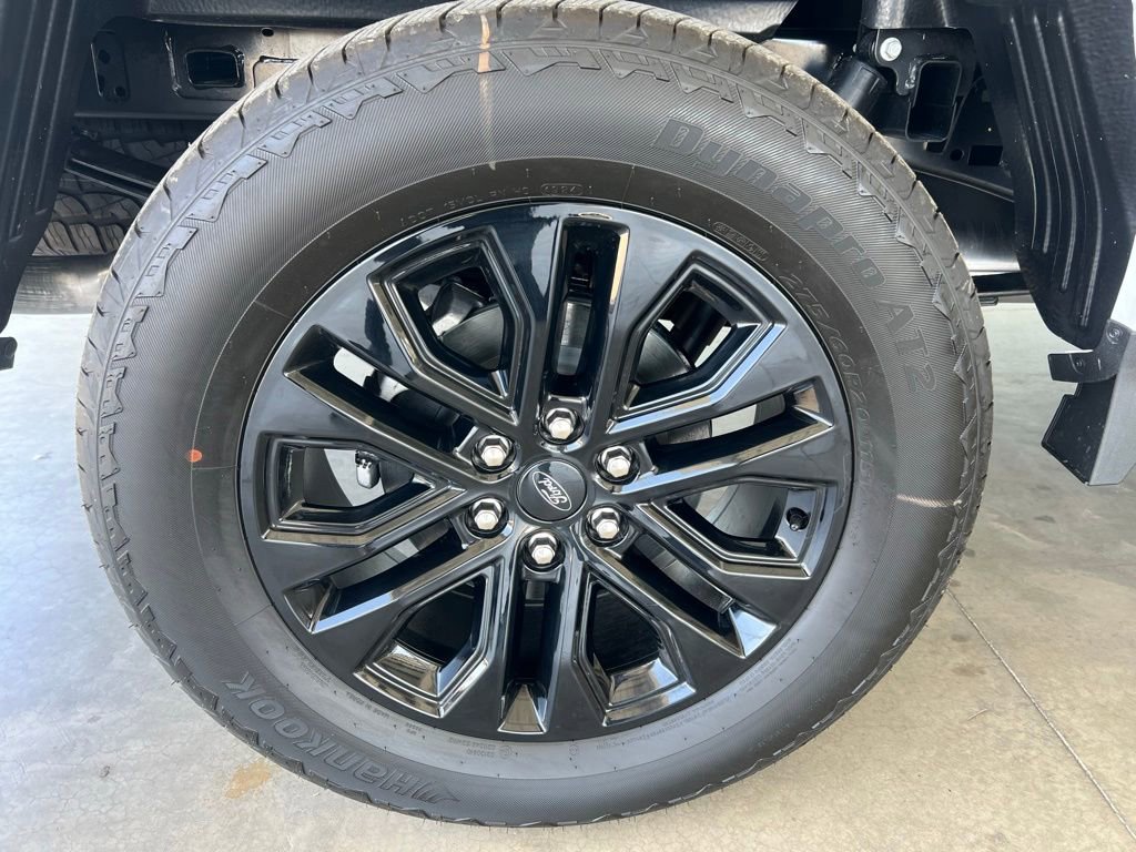 New 2025 Ford F150 Lariat w/ Equipment Group 501A Mid image 27