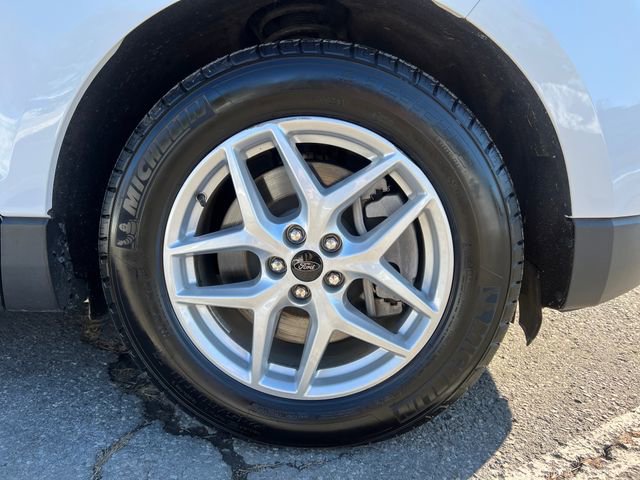 Certified 2023 Ford Edge SEL image 13