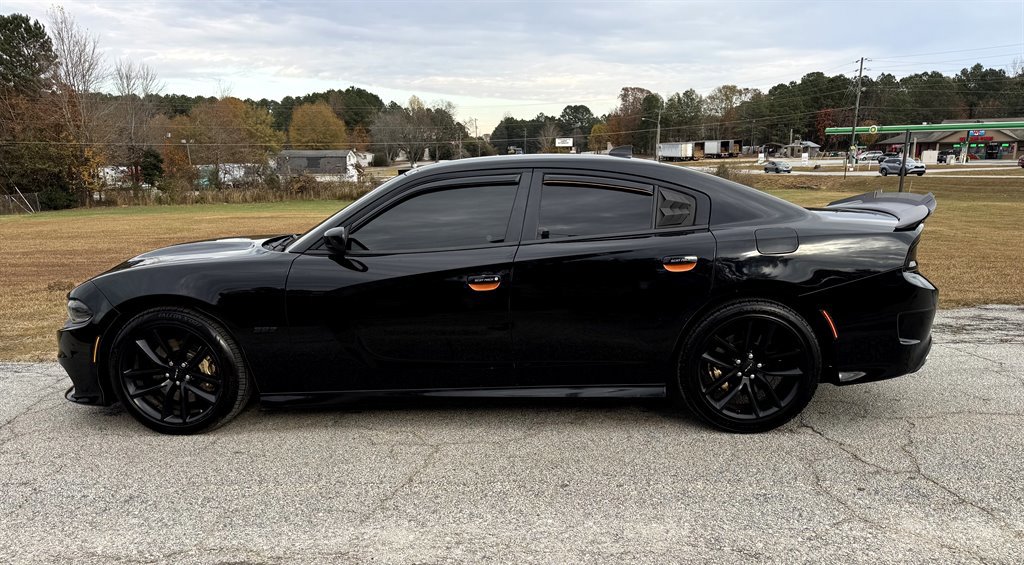 Used 2019 Dodge Charger Scat Pack w/ Stars & Stripes Edition image 11