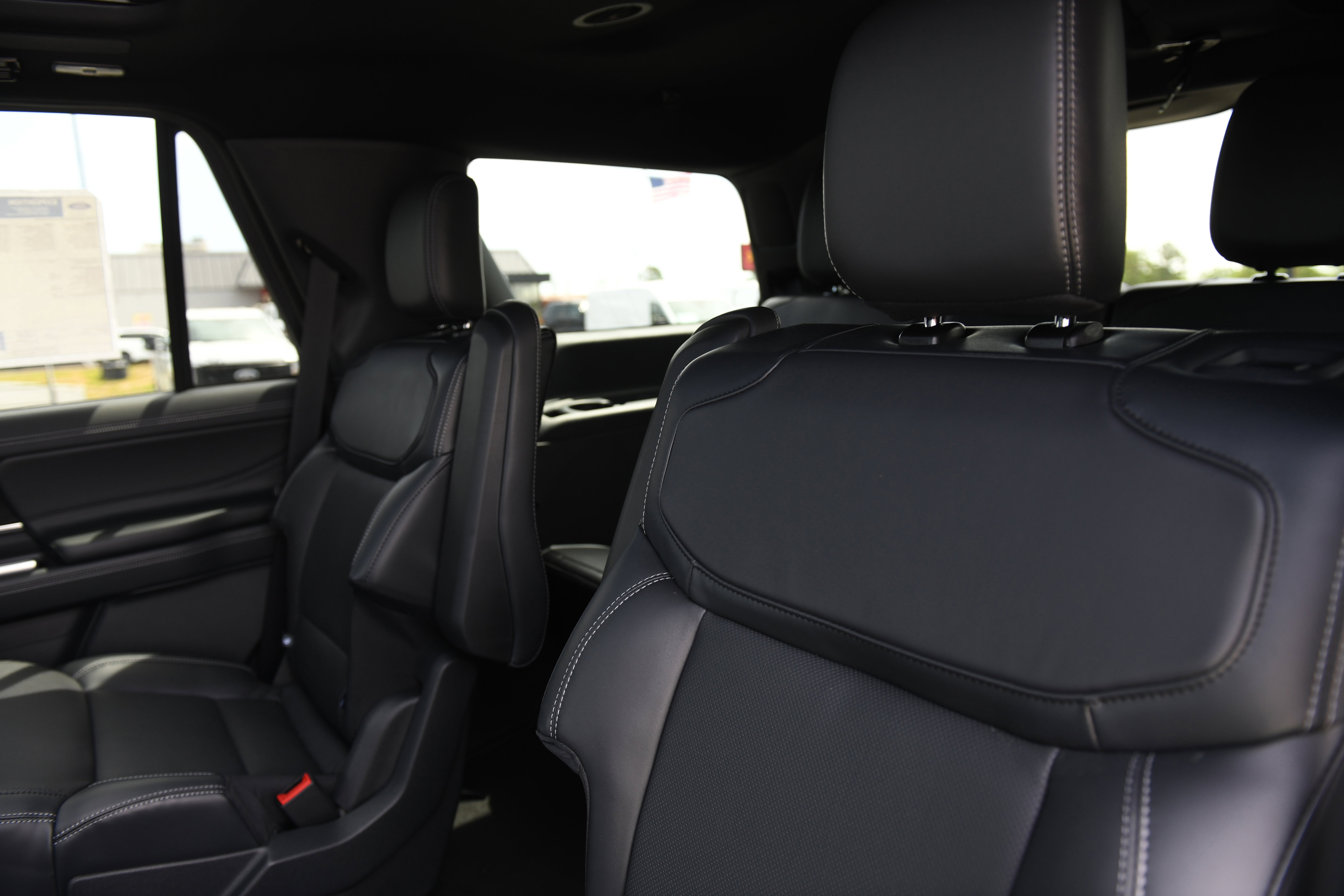 New 2026 Ford Expedition Platinum AWD/4WD image 15